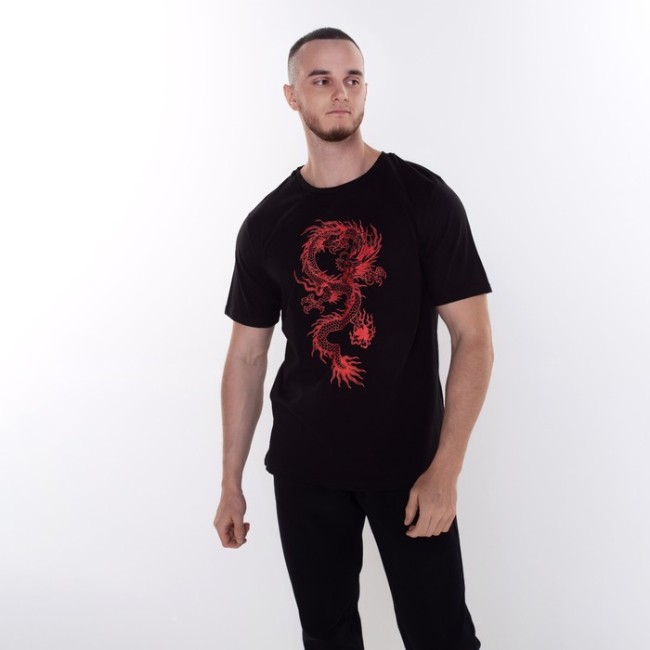 Футболка мужская «Дракон», цвет чёрный/принт красный, размер 58