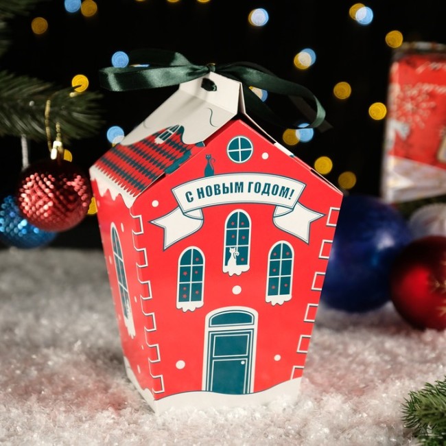 Подарочная коробка "Праздничный домик " красный с бантом, 14 х 14 х 21,3 - 9,6 х 9,6 х 22 см