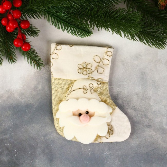 Носок для подарков "Дед Мороз, цветочный орнамент" 11х16 см, золото